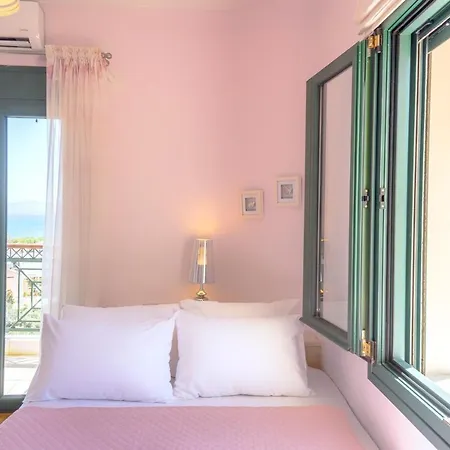 Deja Blue Chania Apartment